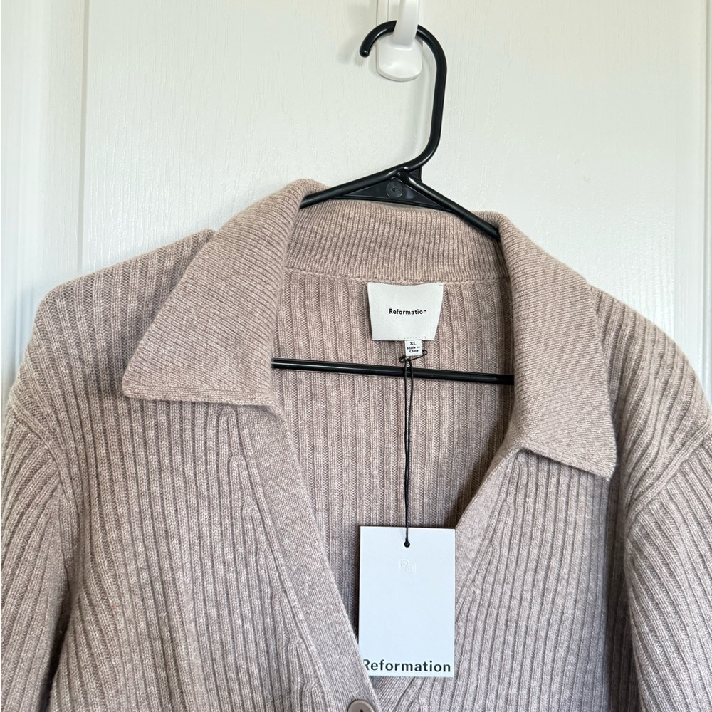 Reformation NEW Shea Cashmere Collared Cardigan in Toast - Picture 5 of 8